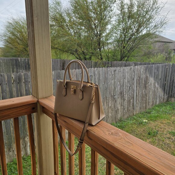 MICHAEL Kors Ruby Medium Satchel - Picture 4 of 6